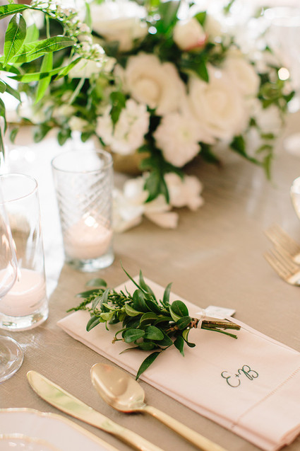Gold and white wedding decor