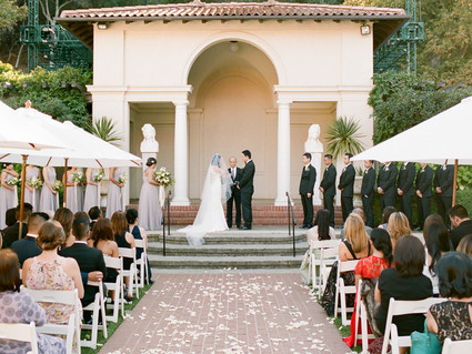 Elegant wedding ceremony
