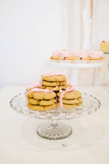 pink and gold dessert table