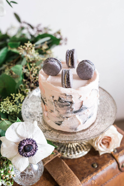 Wedding cake display