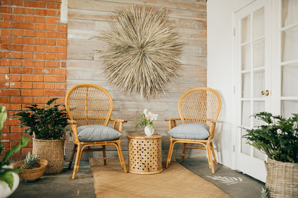 Tropical party decor