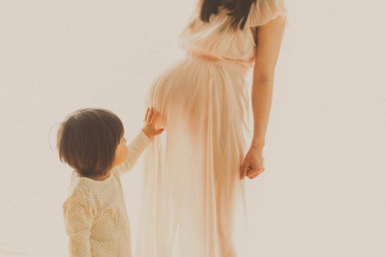 mother son vintage style maternity photos