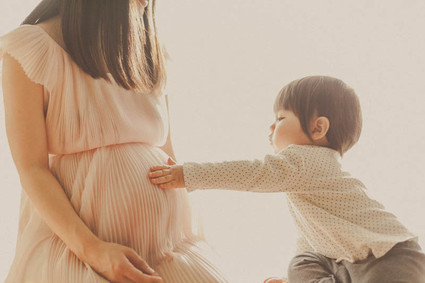 mother son vintage style maternity photos