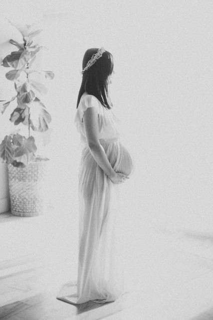mother son vintage style maternity photos