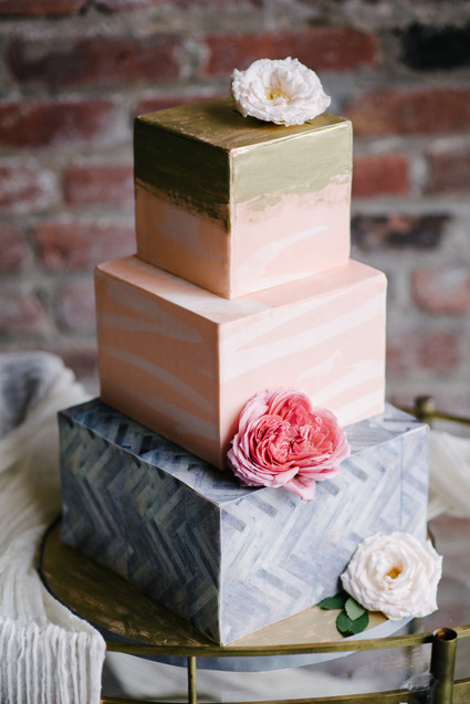 Modern wedding cake
