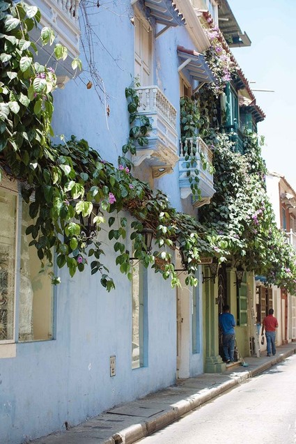 Show Me Your Mumu bachelorette party in Colombia Inspiration