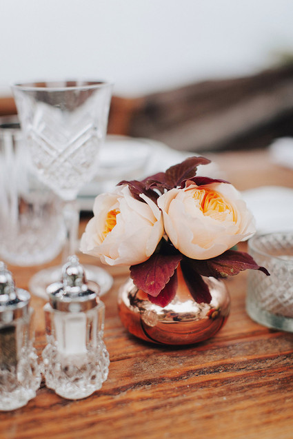 Rustic wedding decor