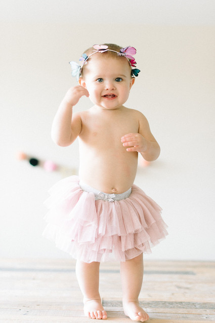 baby girl 1st birthday cake smash