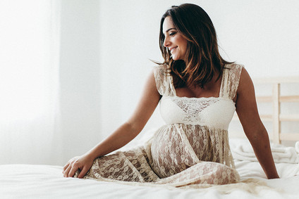 all white boudoir maternity photos
