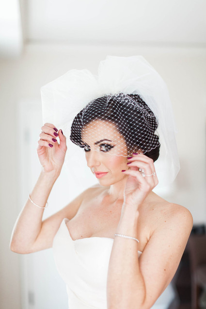 60’s inspired bubble veil