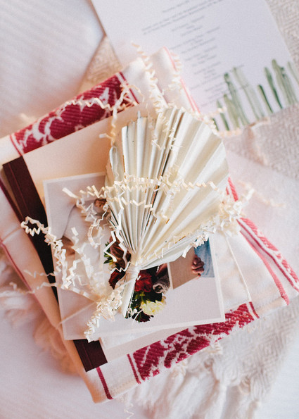 Simone Leblanc favors