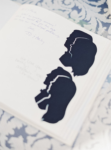 Silhouette artist