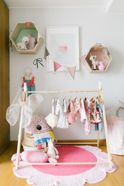 Feminine modern girl nursery Inspiration