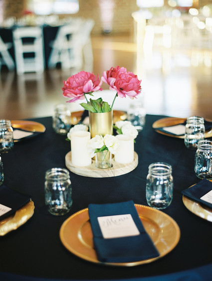 Navy and gold Savannah wedding
