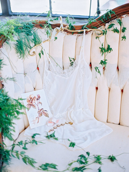 Spring styled boudoir editorial