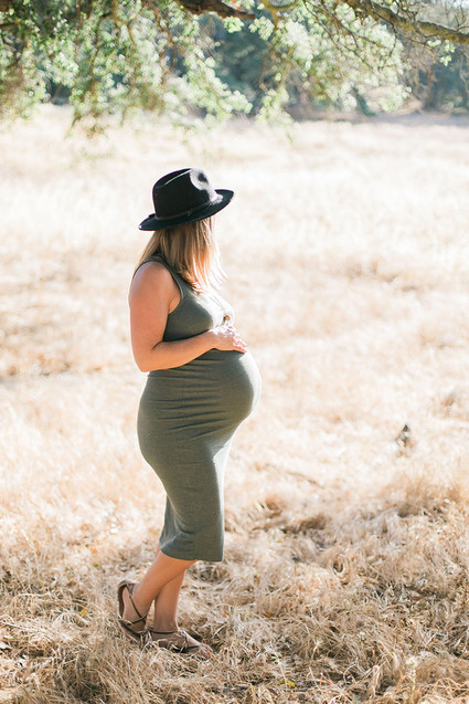 Sunset maternity + family session in Topanga