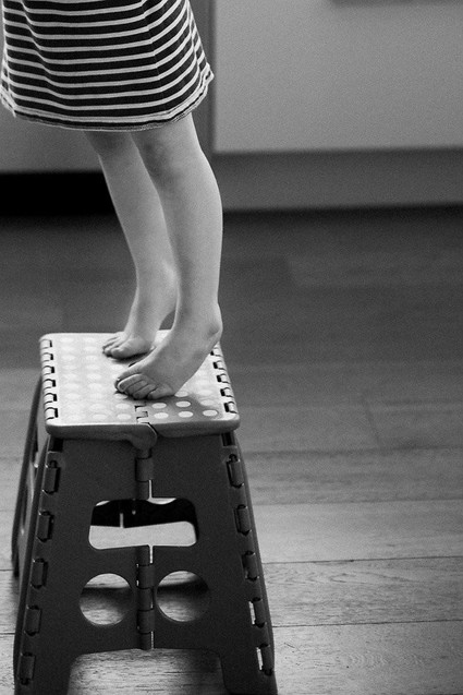 mother daughter baking session at home