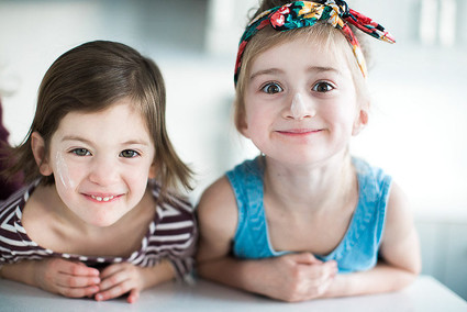 mother daughter baking session at home