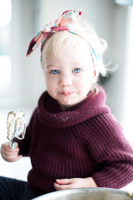 mother daughter baking session at home