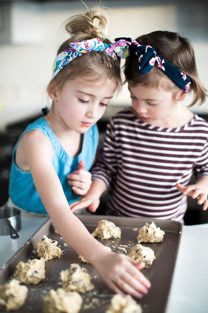 mother daughter baking session at home
