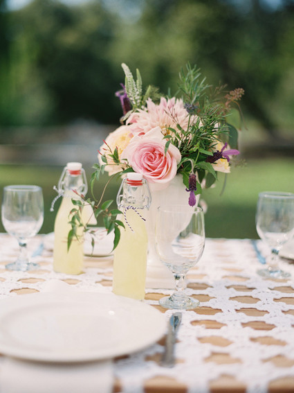 Lemonade wedding favors