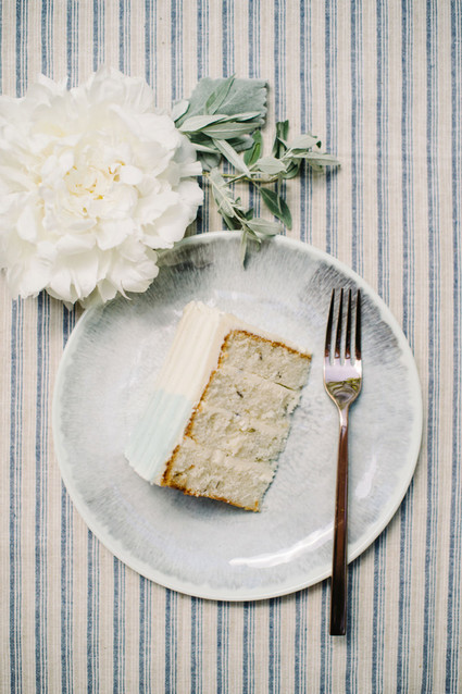 White wedding cake