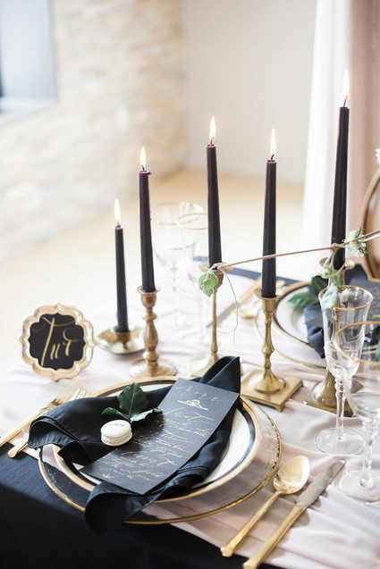 Romantic pink and black wedding decor