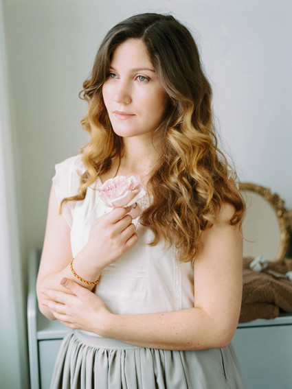 dreamy neutral newborn photos