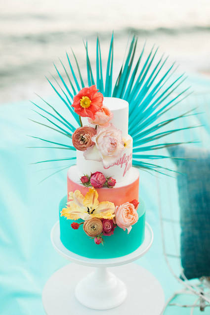 tropical wedding cake