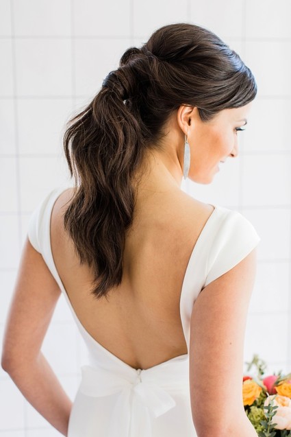 Modern ponytail