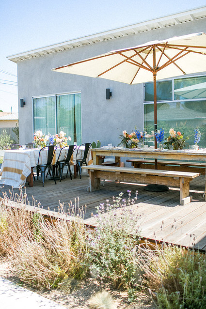 summer backyard baby shower