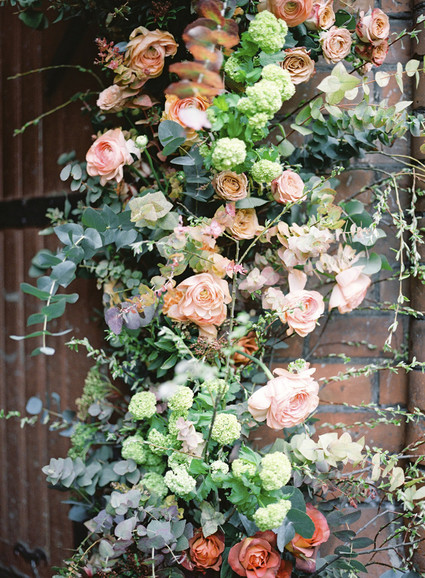 Spring wedding florals