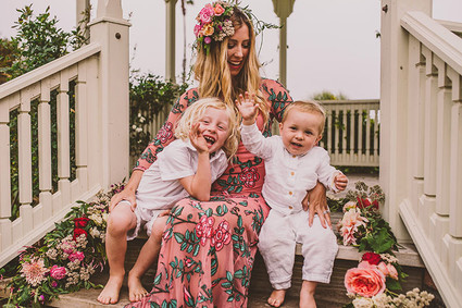 Floral pregnancy announcement