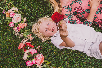 Floral pregnancy announcement