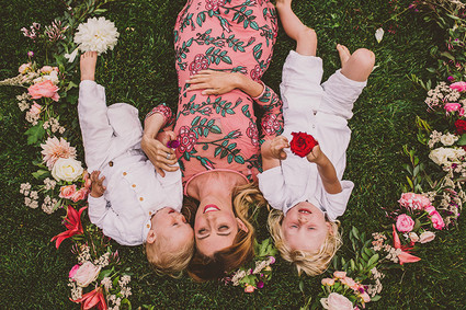 Floral pregnancy announcement