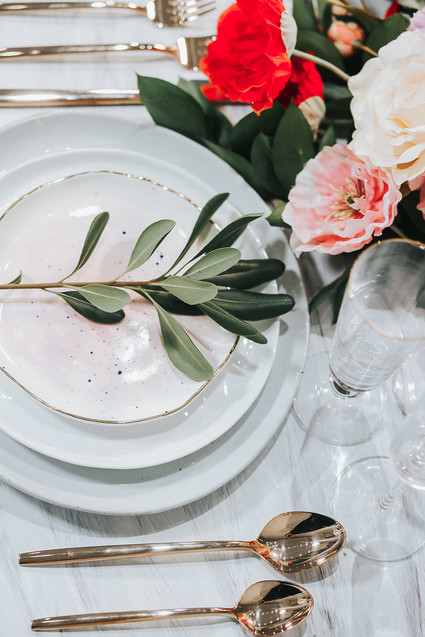 Modern place setting Inspiration