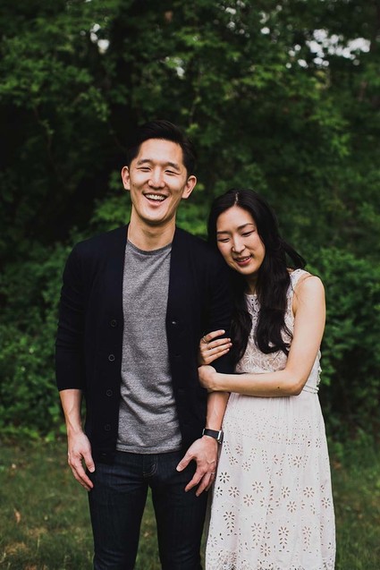 simple farmhouse maternity photos