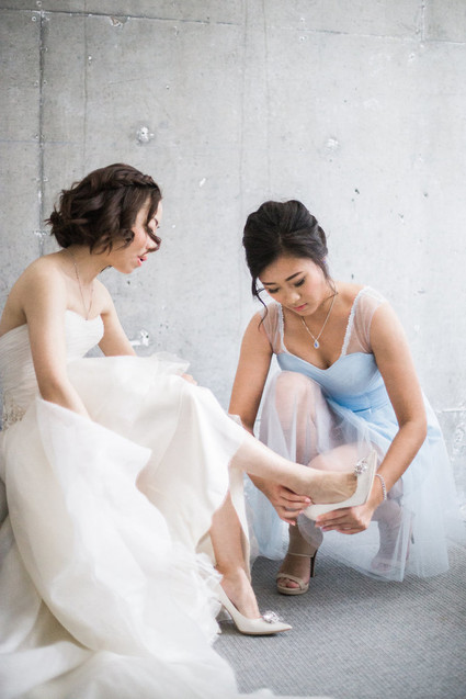 bride getting ready