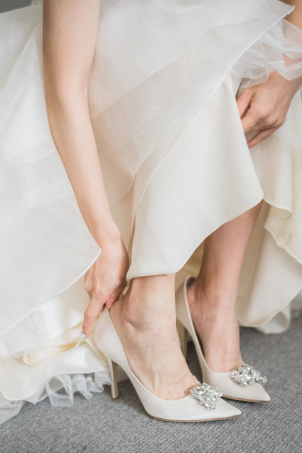 bride getting ready