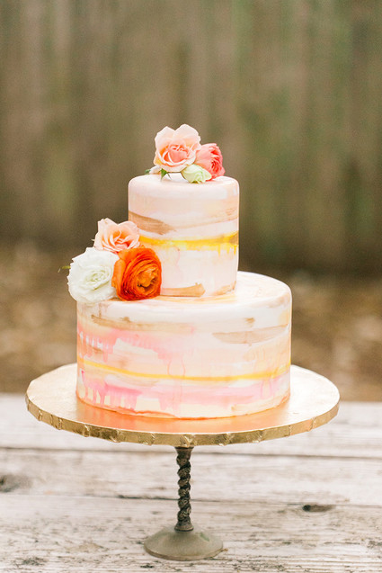 peach wedding cake