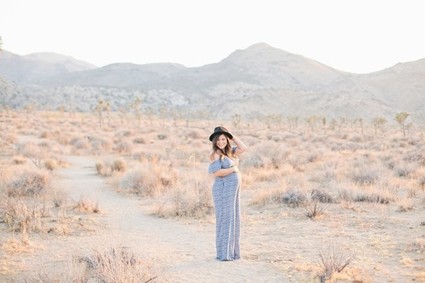 Joshua Tree maternity photos