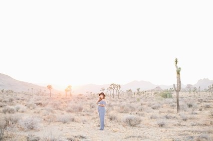 Joshua Tree maternity photos