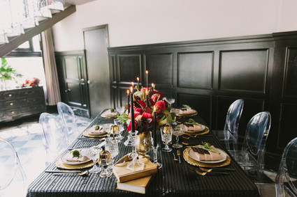 black and gold fall wedding ideas