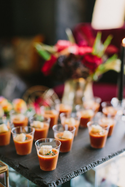 black and gold fall wedding ideas