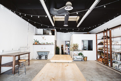 romantik floral studio tour