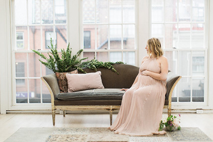 romantic formal maternity photos