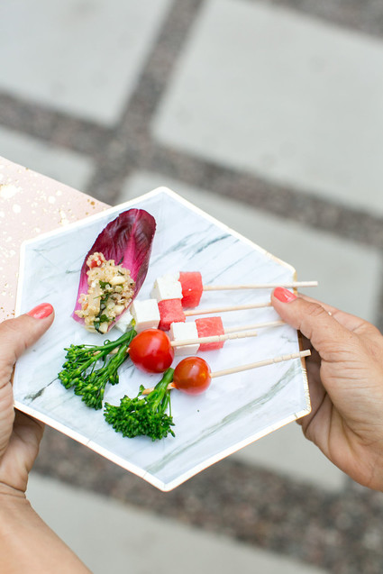 Modern paper plate