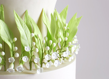 Modern wedding cake