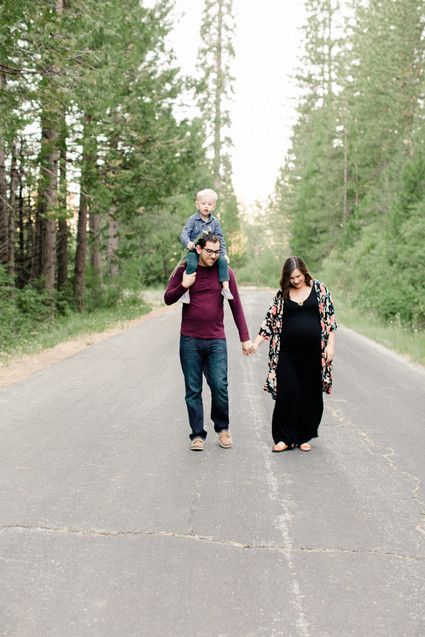 Rustic fall family maternity photos