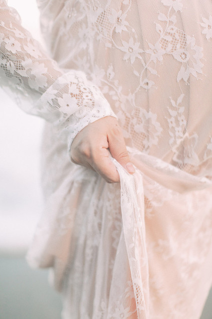 romantic laguna beach maternity photos